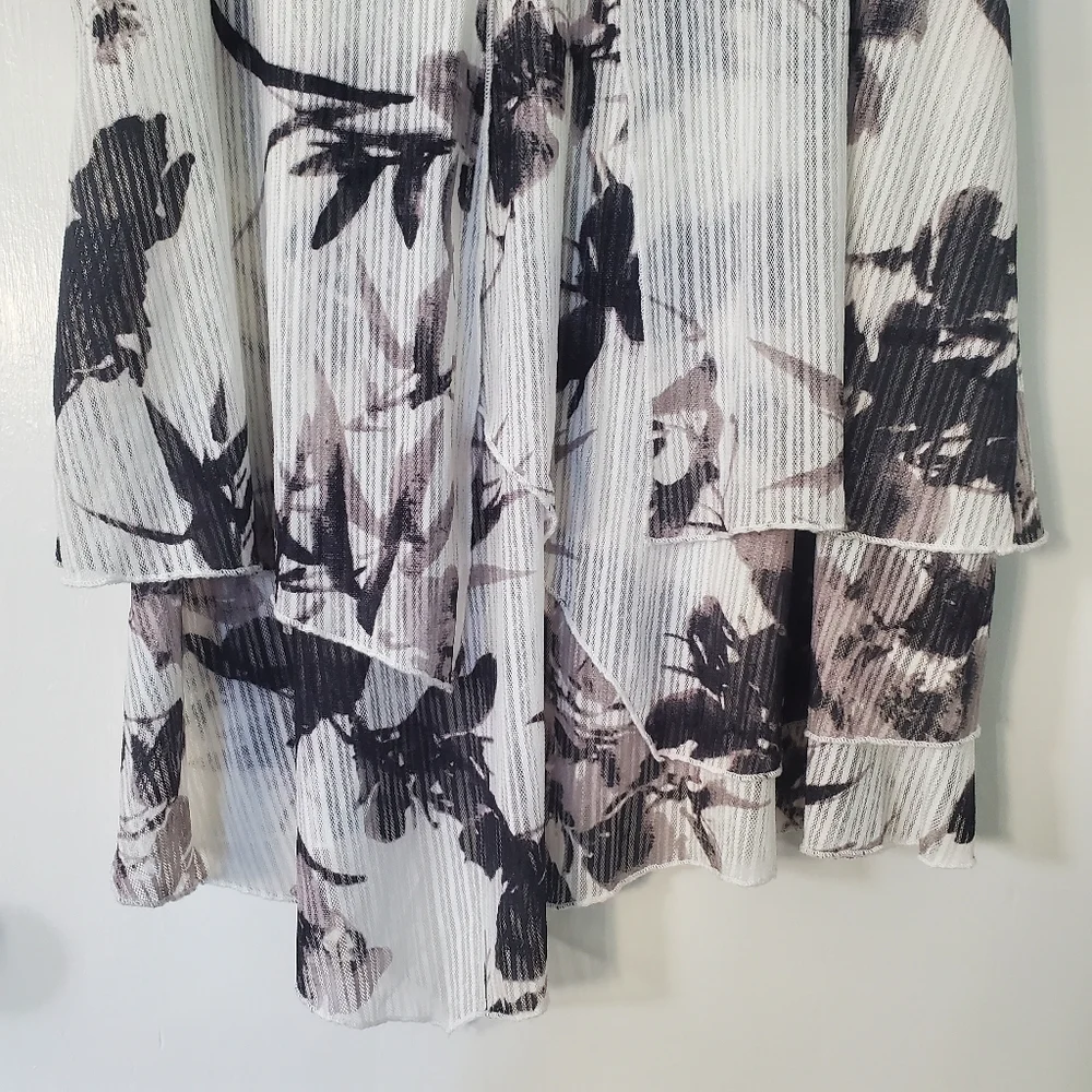 Papa Vancouver Sleeveless Top – Size XL – White/Black/Grey - Picture 3 of 4